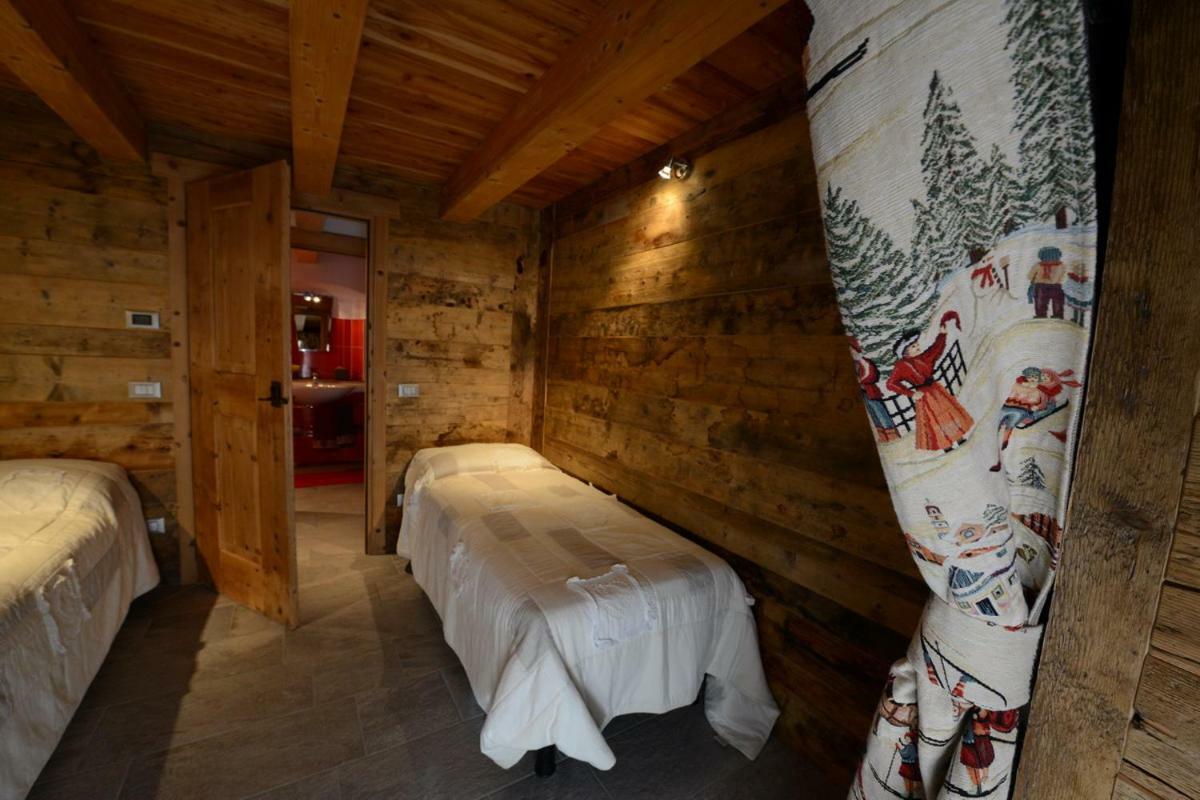 Vieilles Maisons D'Ентро Екстер'єр фото